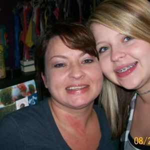 Meet your Posher, Lola